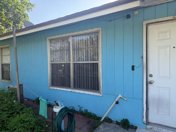 $585,000 | 4666 Holt Road, West Palm Beach, FL 33415