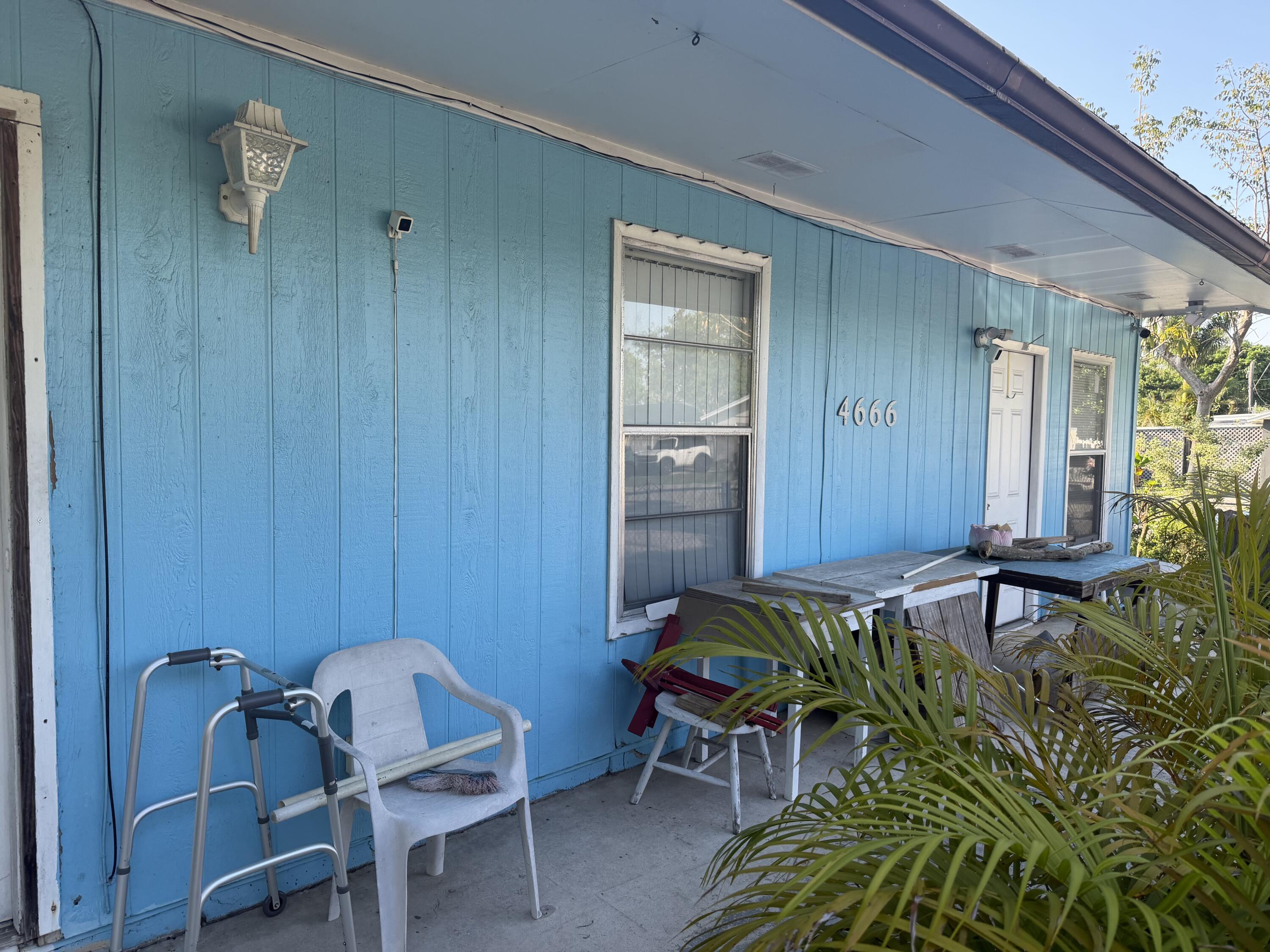 4666 Holt Road West Palm Beach, FL 33415 - Photo 2 of 5 IMG_8032