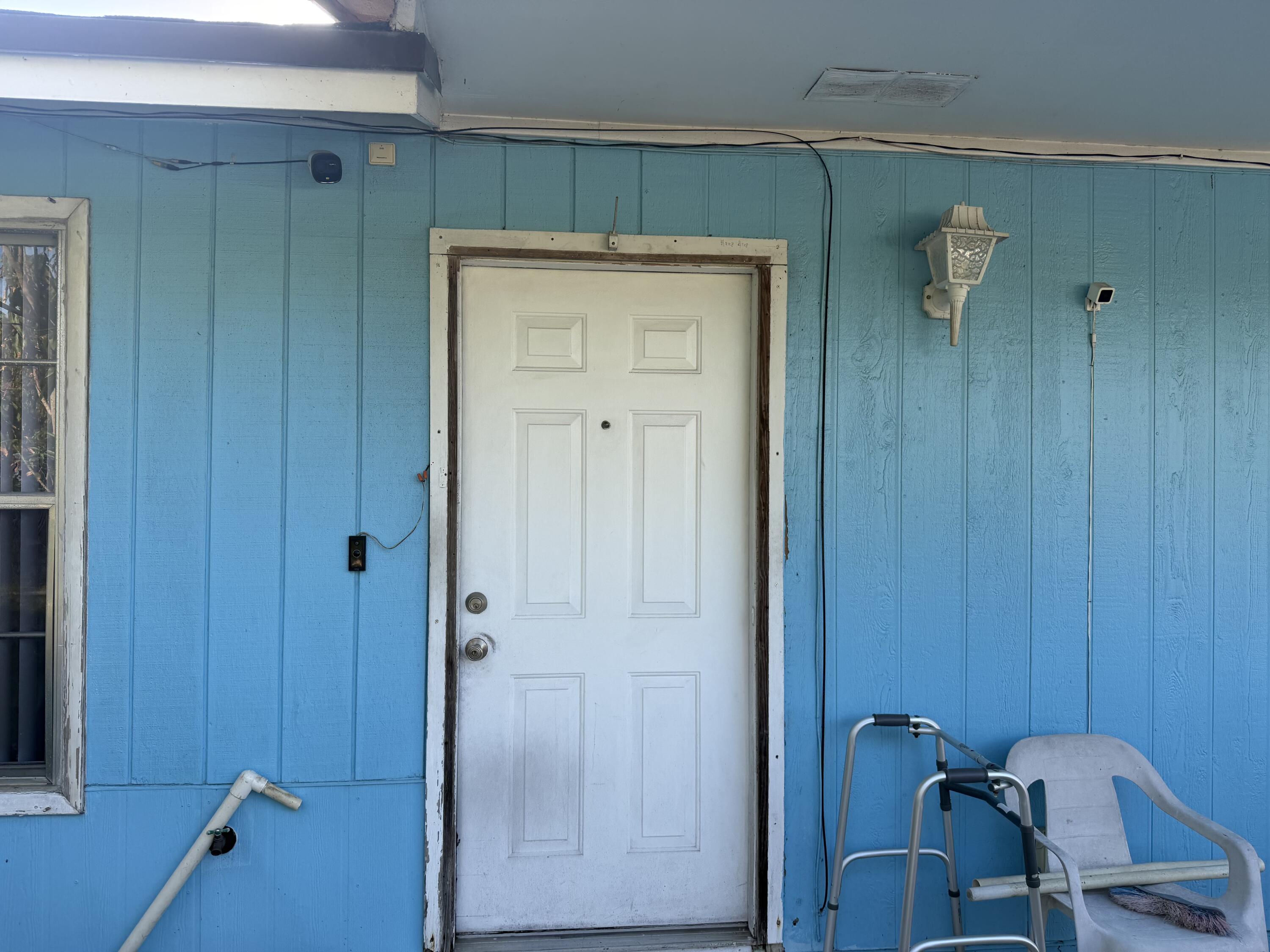 4666 Holt Road West Palm Beach, FL 33415 - Photo 3 of 5 IMG_8031