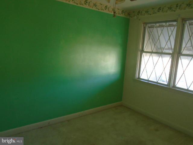 104 Wiltshire Road Baltimore, MD 21221 - Photo 9 of 13