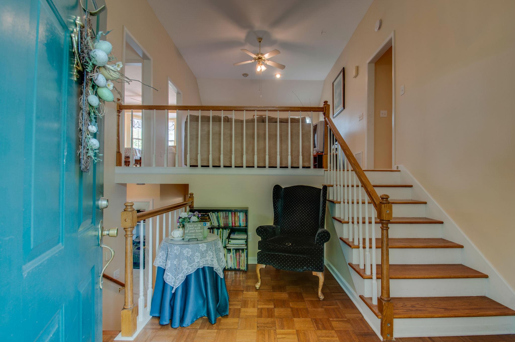 5404 Roxborough Point Hermitage, TN 37076 - Photo 3 of 19 Gallery Image 3