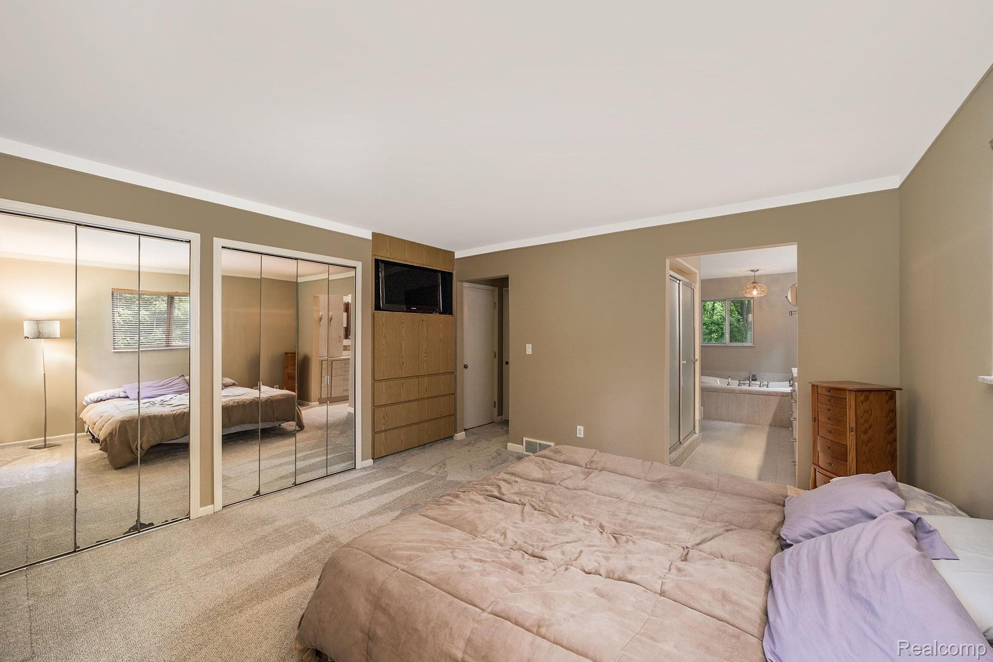 7129 Sashabaw Road Clarkston, MI 48348 - Photo 27 of 34 017A6022.jpg