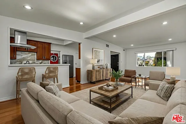 $5,950 | 5350 South Slauson Avenue, Culver City, CA 90230