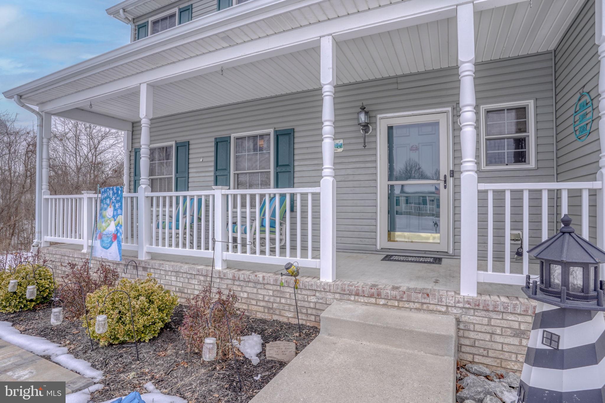 46 West Chestnut Ridge Drive Magnolia, DE 19962 - Photo 4 of 41 Front Porch Charm
