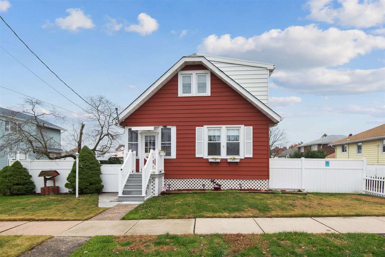 650 7th Street Lyndhurst, NJ 07071 - Photo 1 of 1 a view of a yard in front of a house