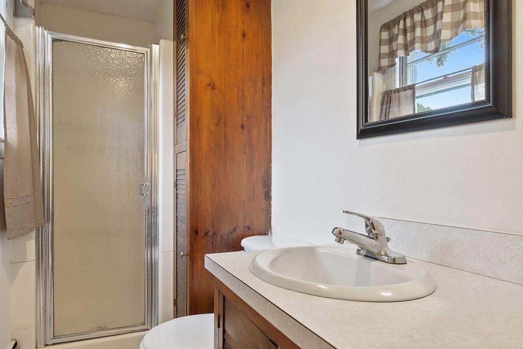 161 Rolling Acres Road Lunenburg, MA 01462 - Photo 17 of 31 Gallery Image 17