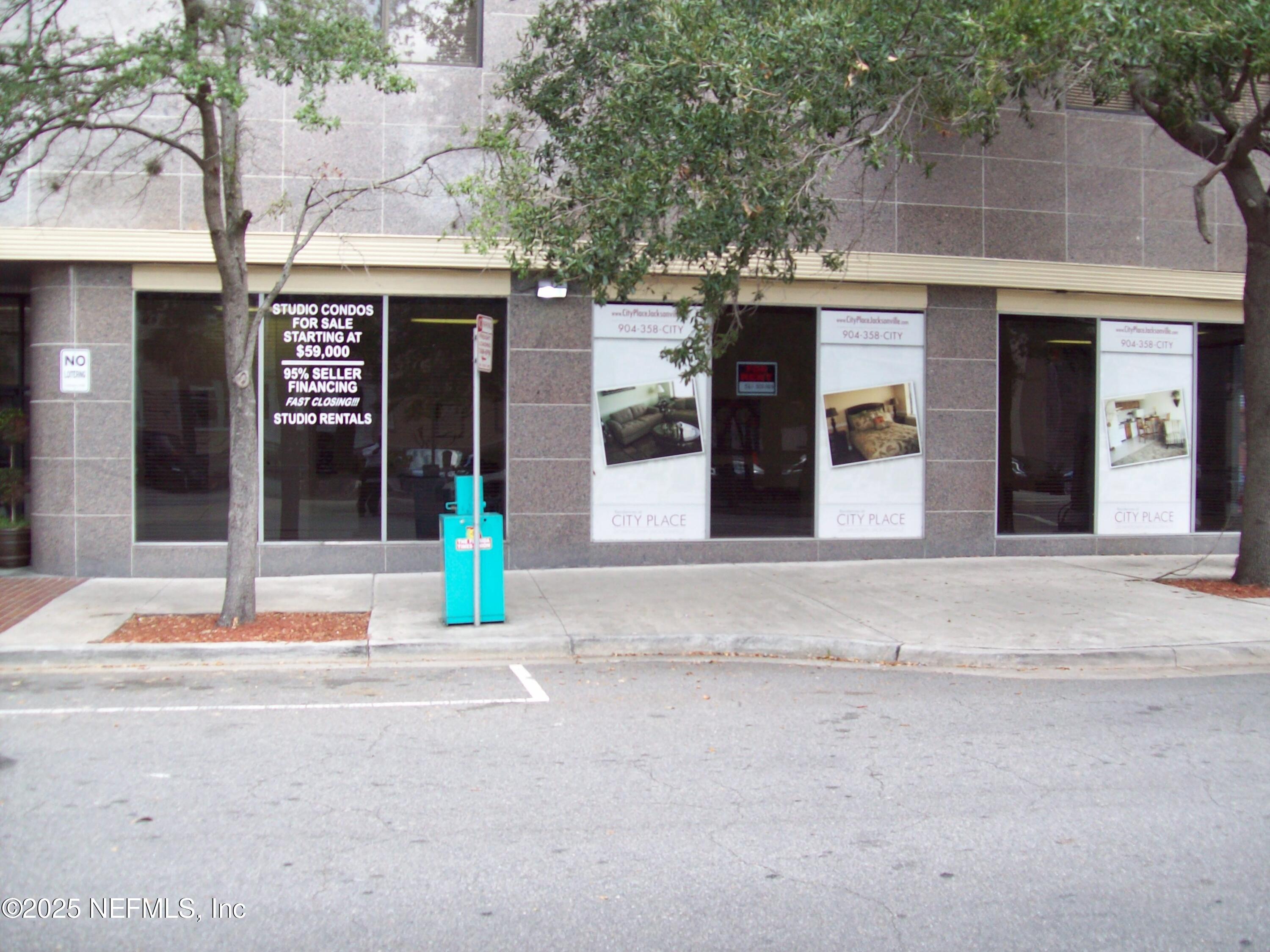 311 West Ashley Street, Unit 4 Jacksonville, FL 32202 - Photo 3 of 14