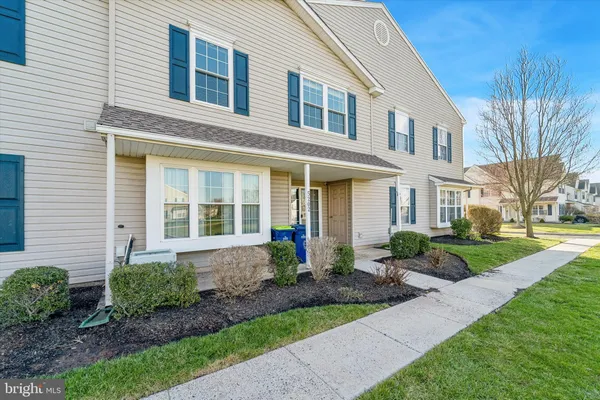 $2,350 | 5202 Drawbridge Court, Royersford, PA 19468