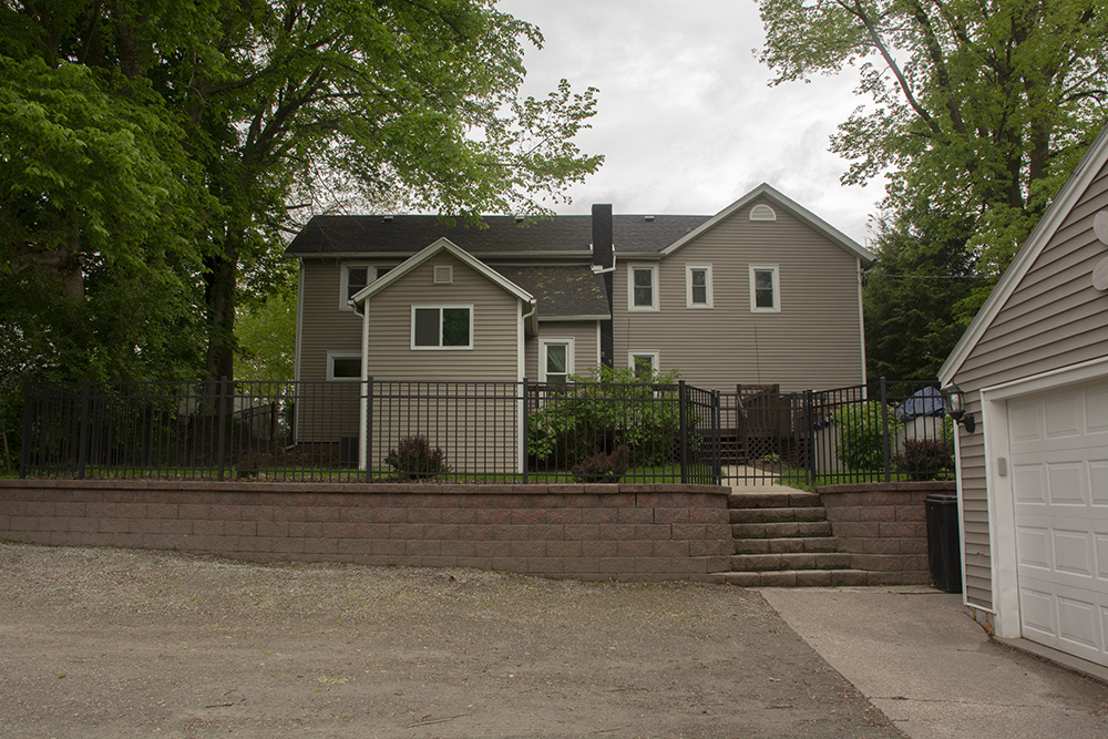 408 West Lincolnway Road Morrison, IL 61270 - Photo 4 of 38 Gallery Image 4