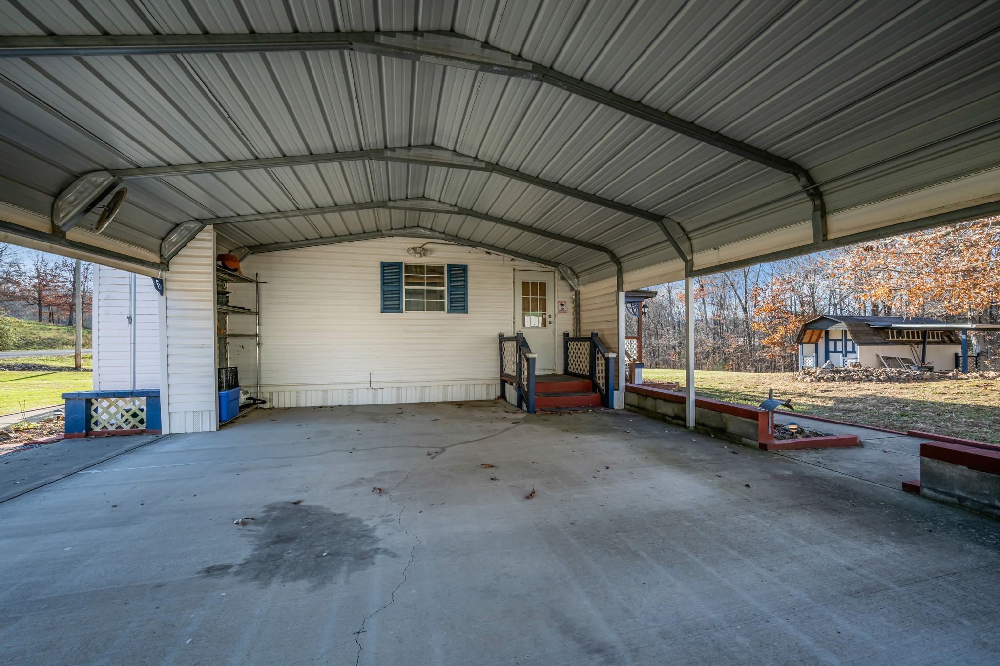 11364 Potts Hollow Road Lyles, TN 37098 - Photo 27 of 29 a view of a car garage