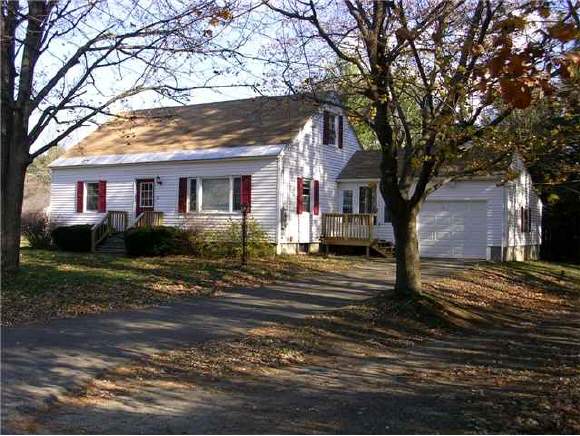 6 Bellamy Road Dover, NH 03820 - Photo 1 of 3