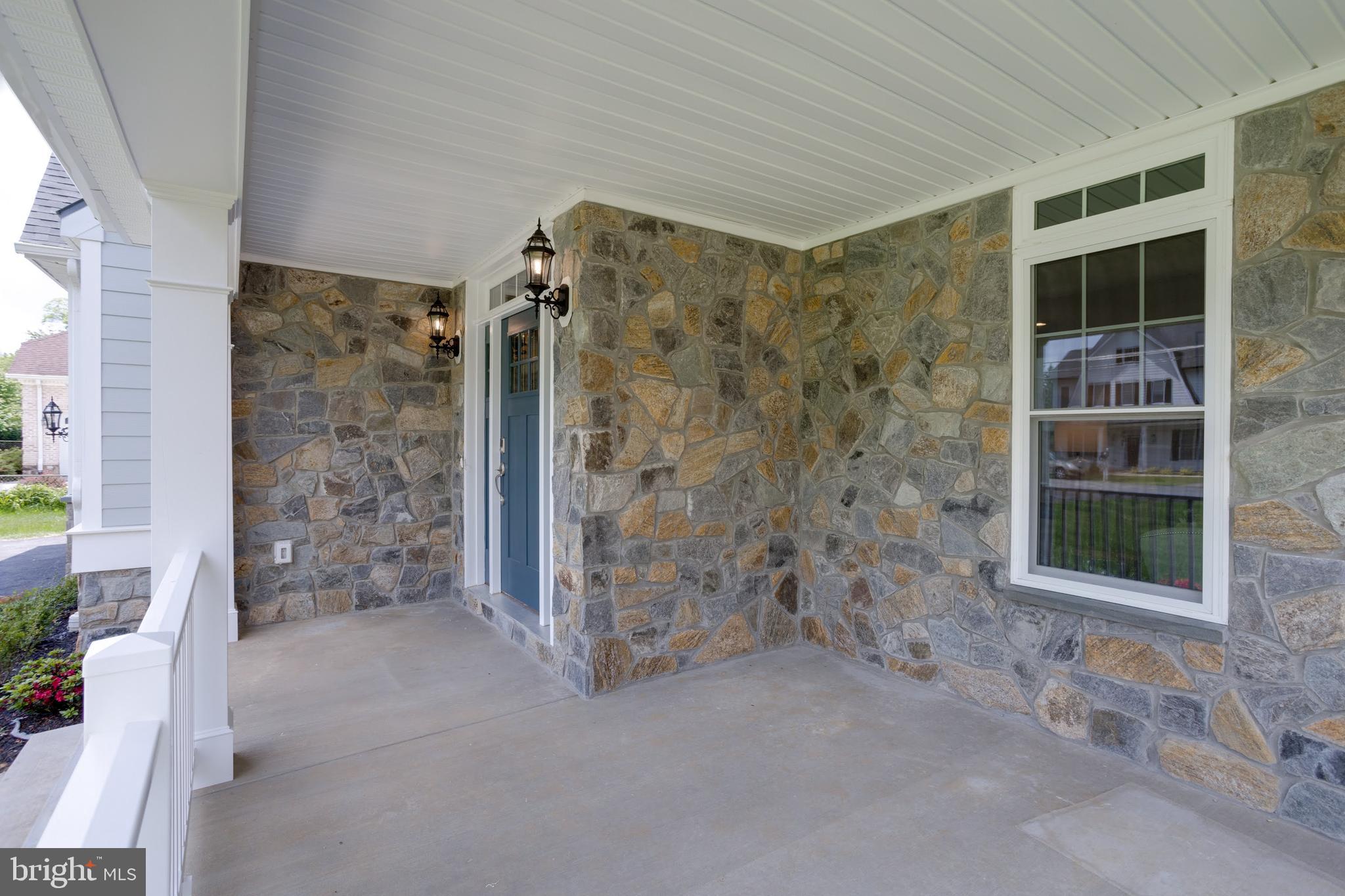 4104 Hunt Road Fairfax, VA 22032 - Photo 60 of 66 Front Porch