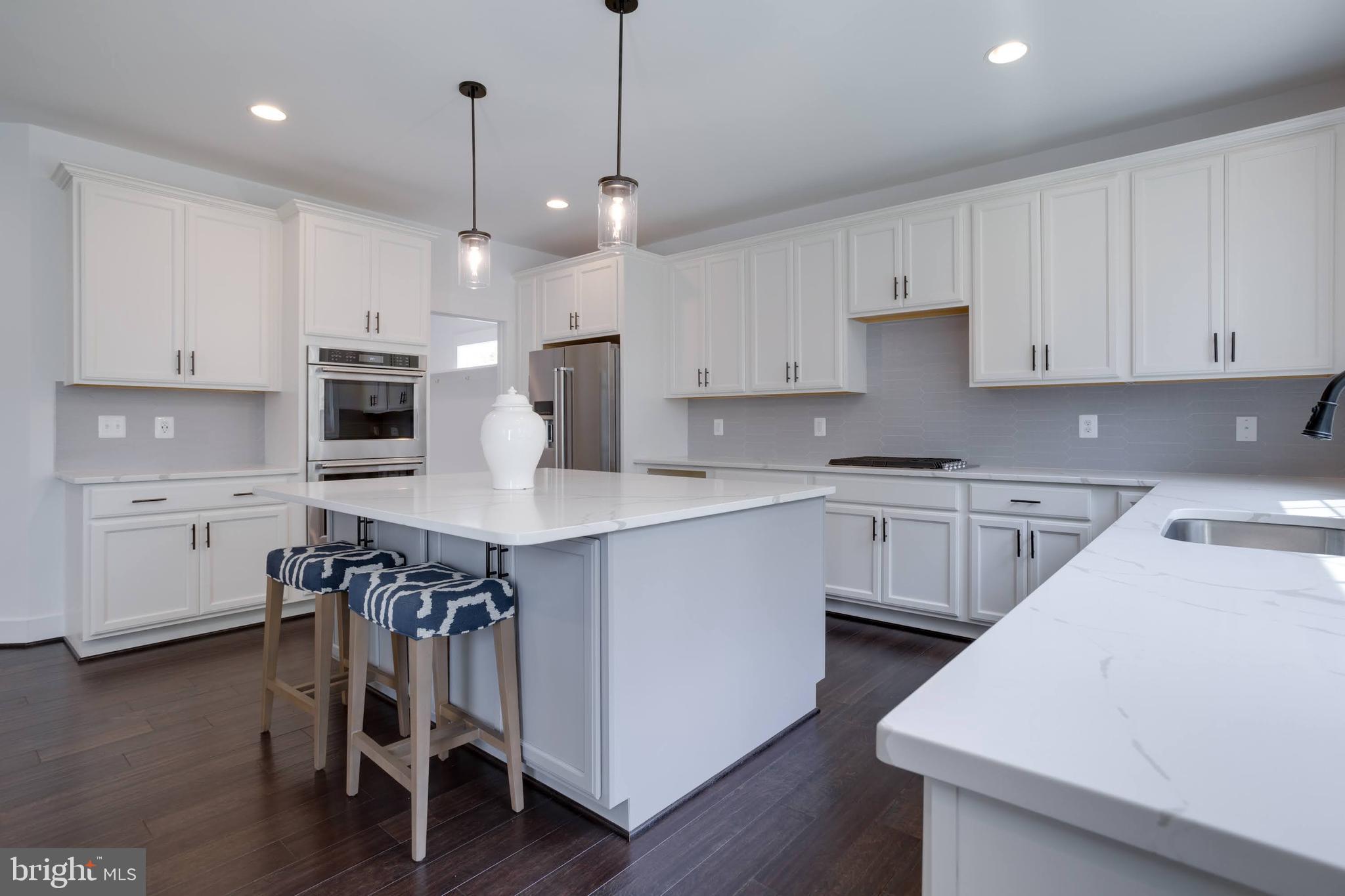 4104 Hunt Road Fairfax, VA 22032 - Photo 6 of 66 Open Kitchen