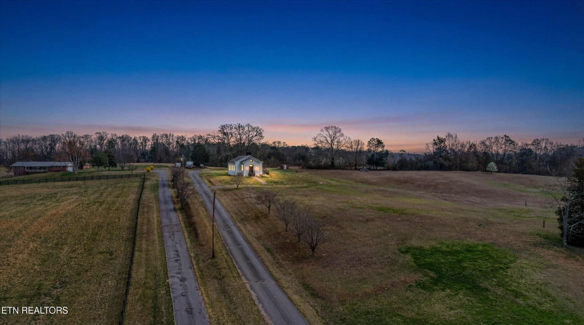13161 Vonore Road Loudon, TN 37774 - Photo 31 of 38 Gallery Image 31