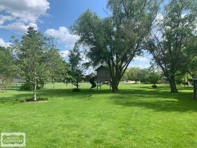 16200 21 Mile Road Macomb, MI 48044 - Photo 19 of 28 Parklike Setting