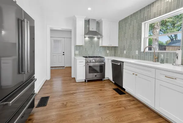 $5,000 | 2560 Rogers Avenue, Fort Worth, TX 76109