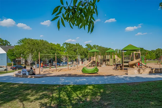 $1,580 | 2211 South Kirkwood Road, Unit 19, Houston, TX 77077