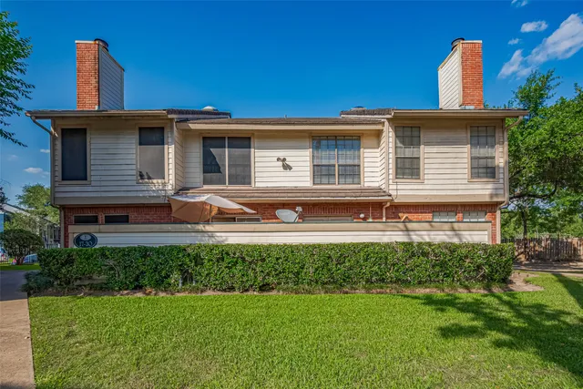 $1,580 | 2211 South Kirkwood Road, Unit 19, Houston, TX 77077