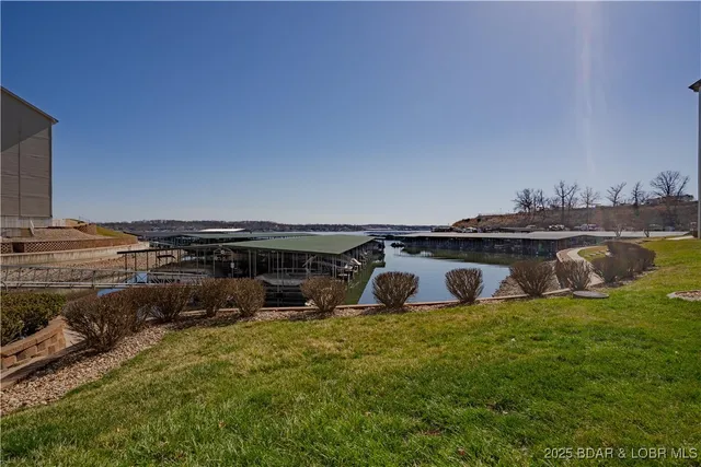 $590,000 | 18132 Millstone Cove Road, Unit 301, Gravois Mills, MO 65037