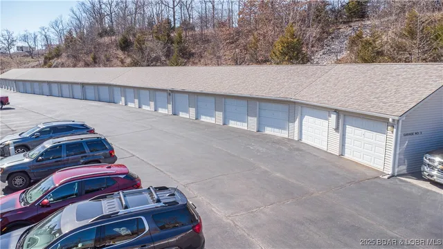 $590,000 | 18132 Millstone Cove Road, Unit 301, Gravois Mills, MO 65037