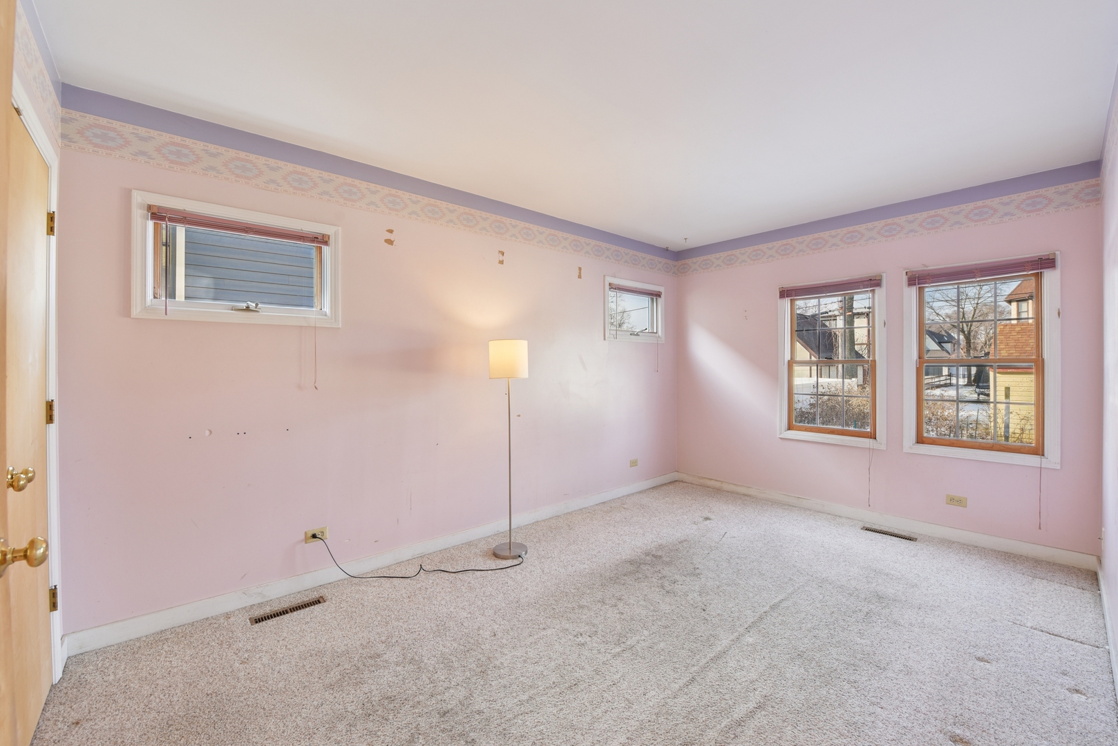 240 North Willow Road Elmhurst, IL 60126 - Photo 16 of 45 an empty room with windows