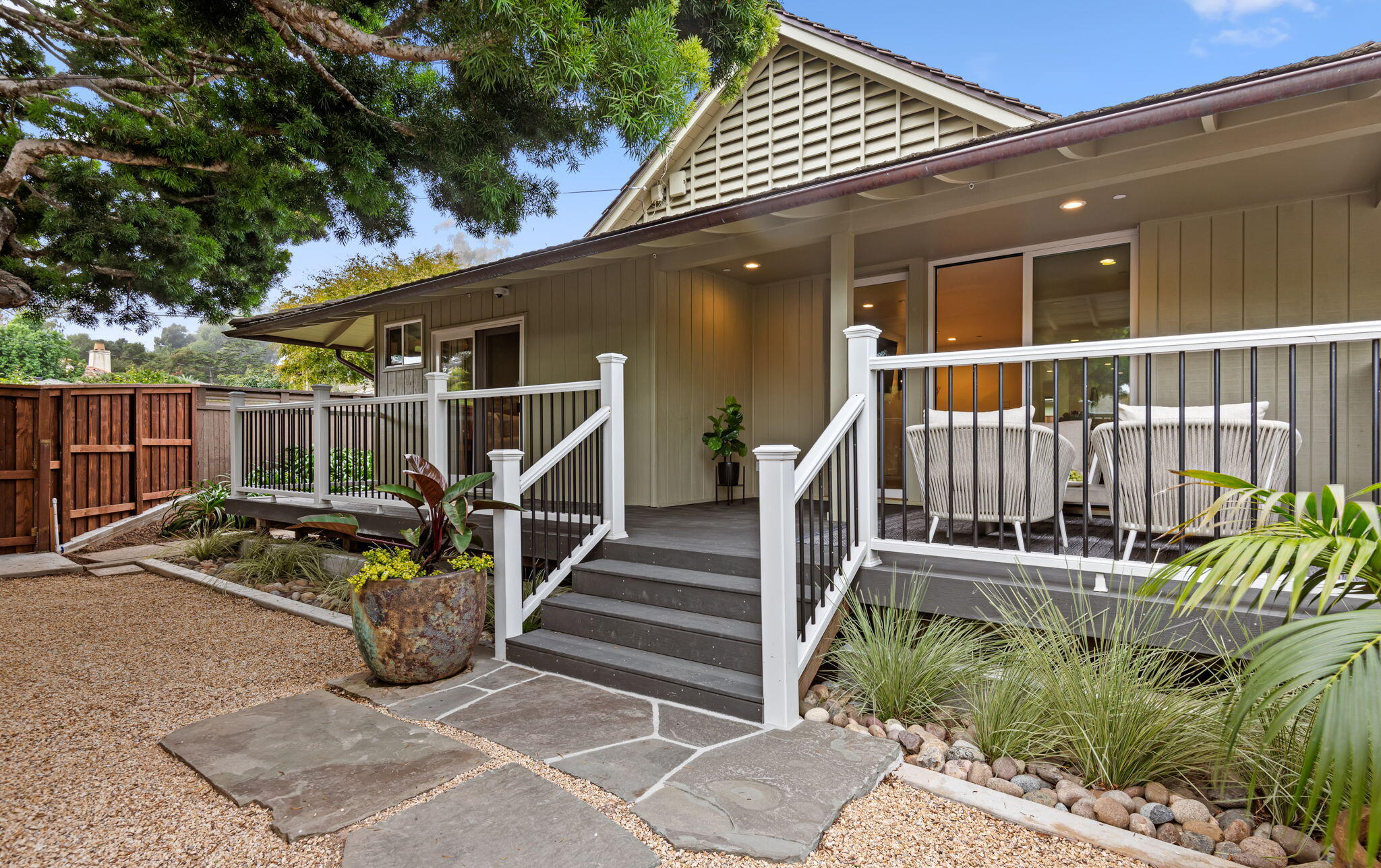 1126 Hill Road Montecito, CA 93108 - Photo 36 of 43 19-web-or-mls-19 - Patio Deck