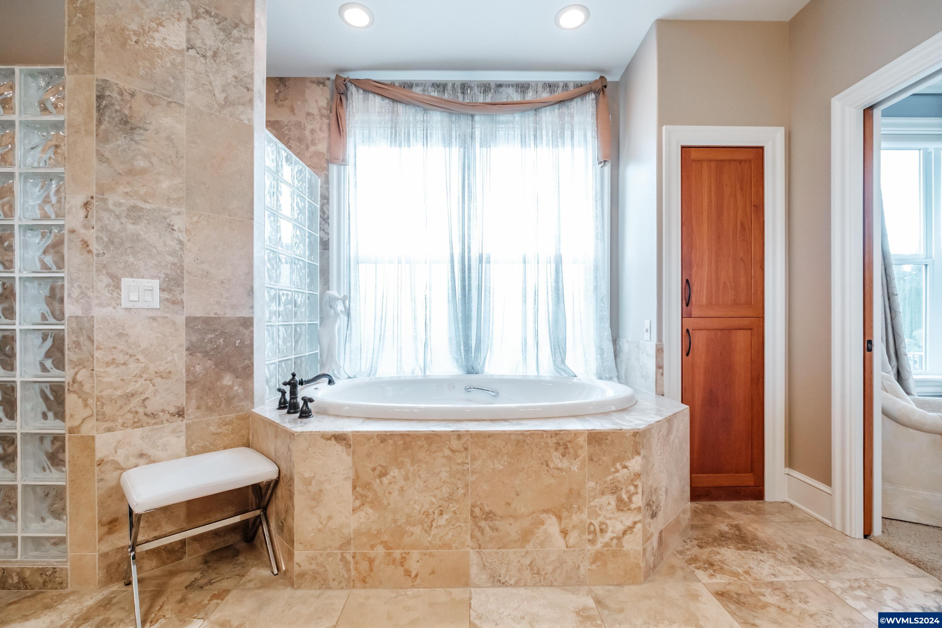 8731 Boulder Ridge Court Southeast Salem, OR 97317 - Photo 21 of 42