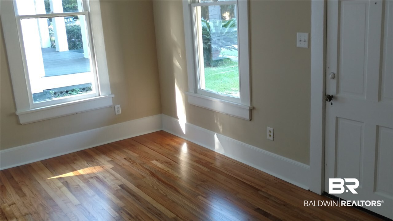 117 Parker Street Mobile, AL 36604 - Photo 15 of 22