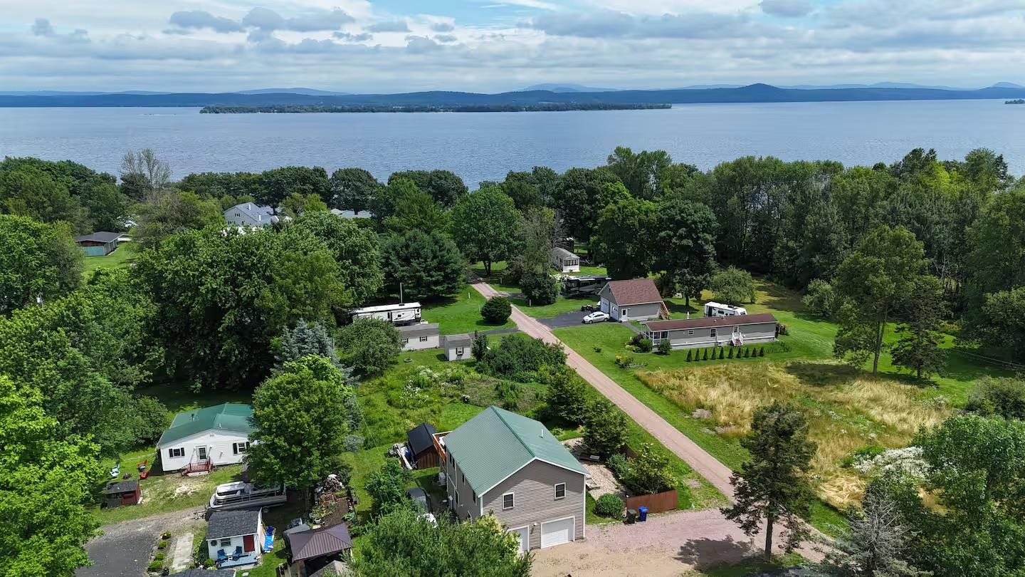 7 Sloop Road Grand Isle, VT 05458 - Photo 47 of 49 Gallery Image 47