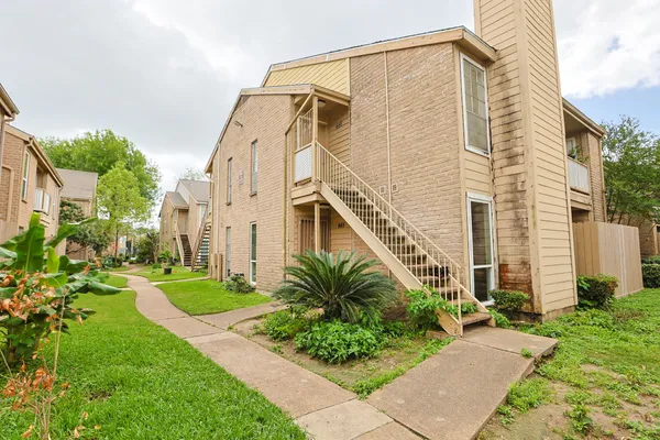 $84,990 | 10211 Sugar Branch Drive, Unit 445, Houston, TX 77036