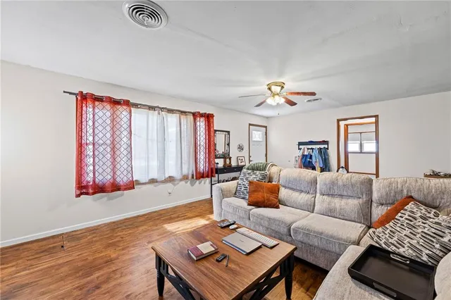 $200,000 | 1411 South Willow Street, Ottawa, KS 66067