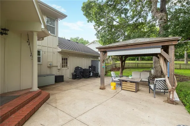 $434,000 | 3743 Northeast Woodland Court, Lee's Summit, MO 64064