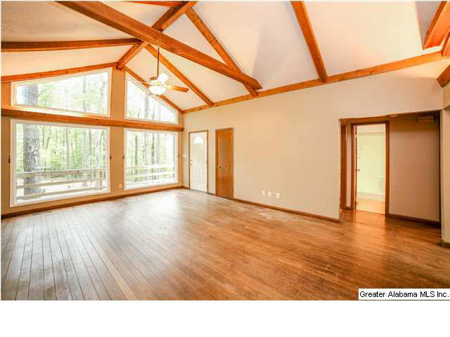 138 Keller Road Southeast Bessemer, AL 35022 - Photo 2 of 29