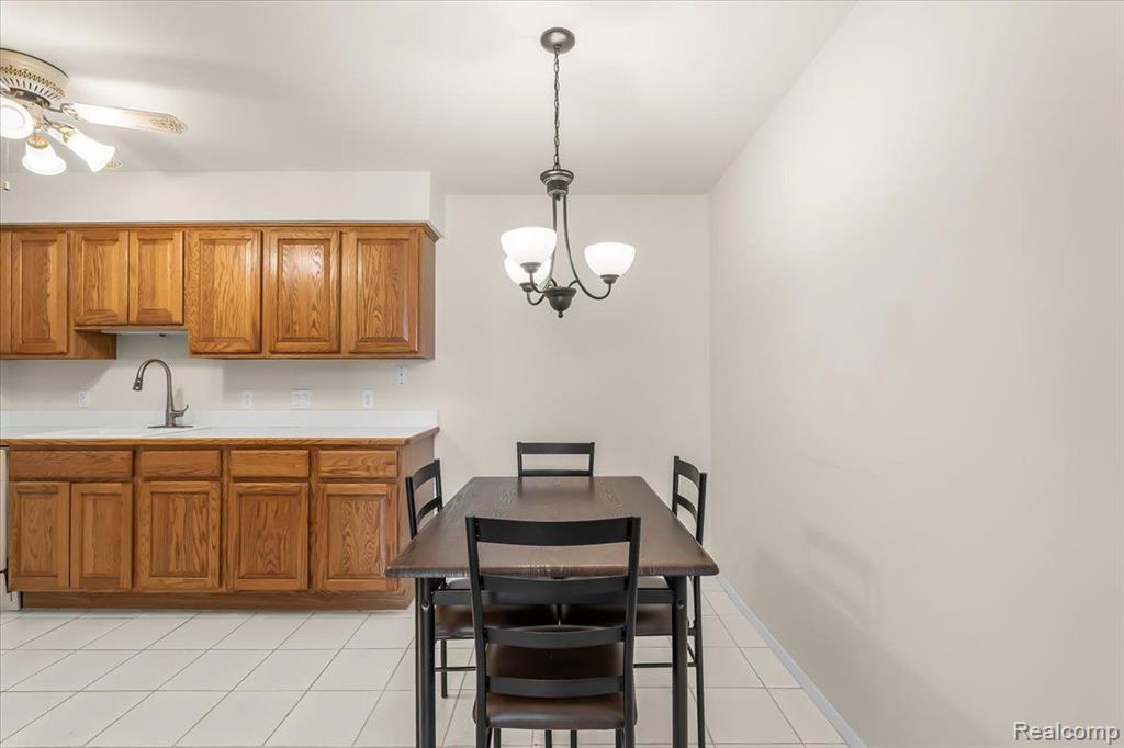 505 East University Drive, Unit 301 Rochester, MI 48307 - Photo 10 of 25