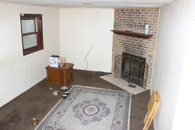 $225,000 | 5554 Linder Court, Crestwood, IL 60418