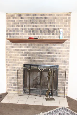 $225,000 | 5554 Linder Court, Crestwood, IL 60418