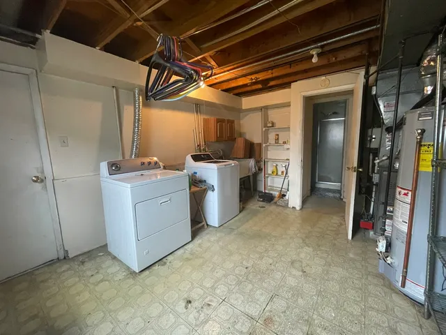 $225,000 | 5554 Linder Court, Crestwood, IL 60418