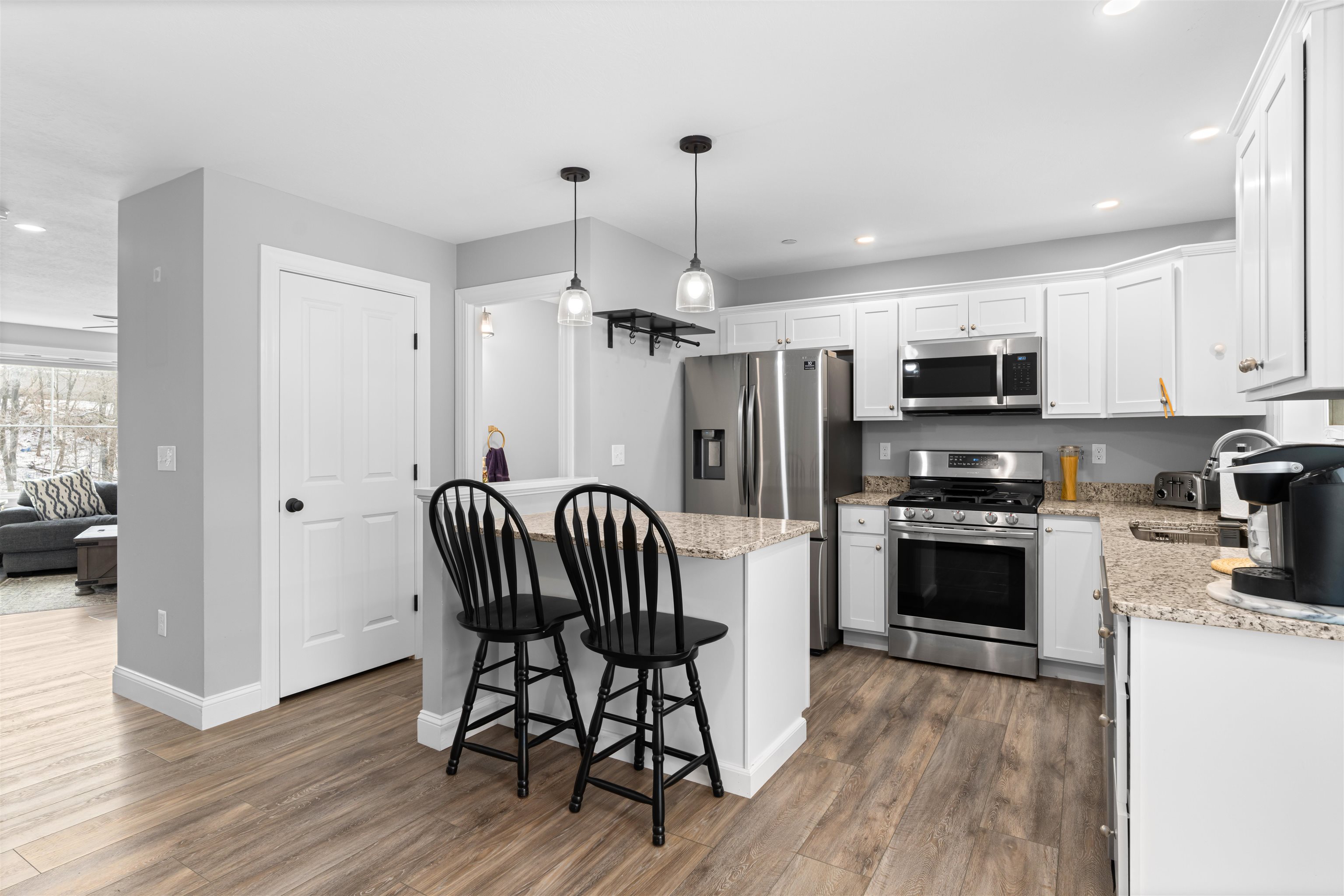 23 Fownes Mill Court, Unit 19 Rochester, NH 03867 - Photo 5 of 39