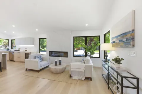 $2,880,000 | 2559 Fairglen Drive, San Jose, CA 95125