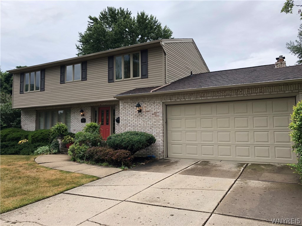 141 Summerview Road Amherst, NY 14221 - Photo 1 of 1