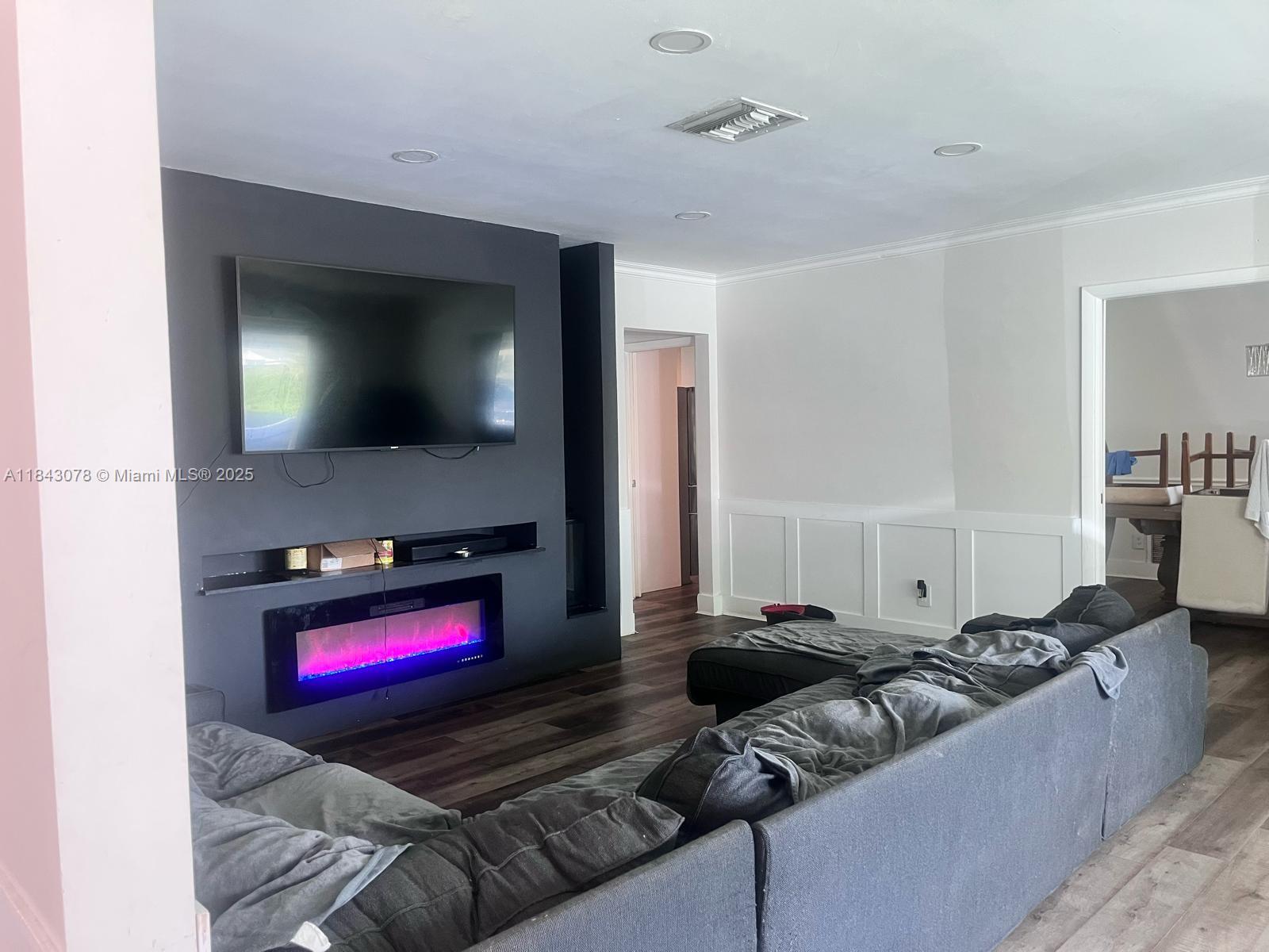 4816 Polk Street Hollywood, FL 33021 - Photo 2 of 5