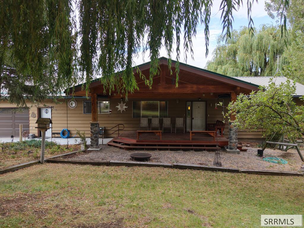 1015 Lemhi Road Salmon, ID 83467 - Photo 1 of 54 Main View