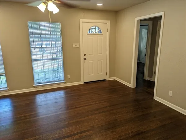 $1,645 | 5622 Elmlawn Drive, Houston, TX 77033