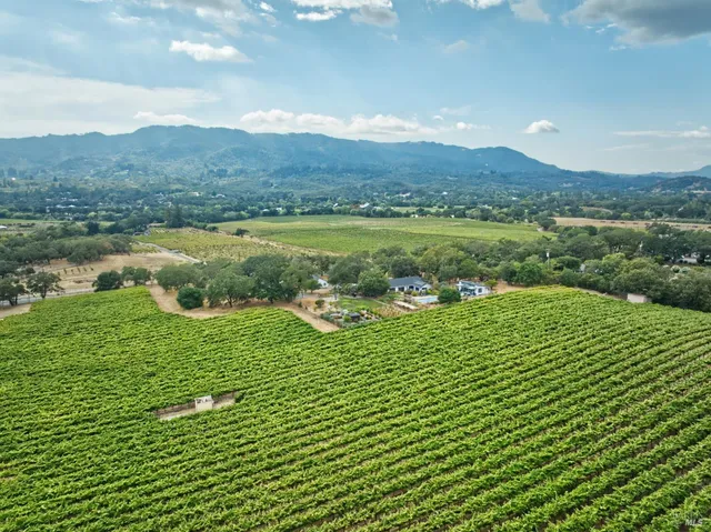 $2,199,000 | 15881 Highway 12, Sonoma, CA 95476