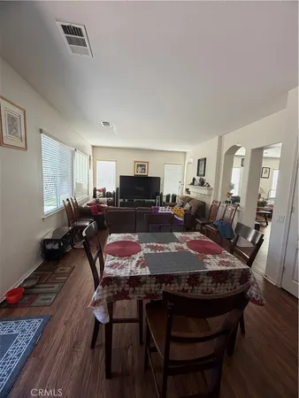 $974,990 | 28512 Meadow Heights Court, Canyon Country, CA 91387