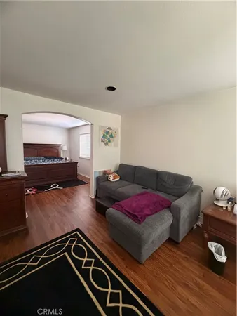 $974,990 | 28512 Meadow Heights Court, Canyon Country, CA 91387