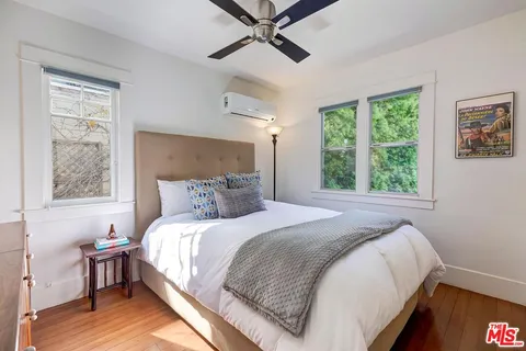 $1,750,000 | 667 Marine Street, Santa Monica, CA 90405