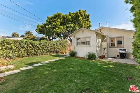 $1,750,000 | 667 Marine Street, Santa Monica, CA 90405