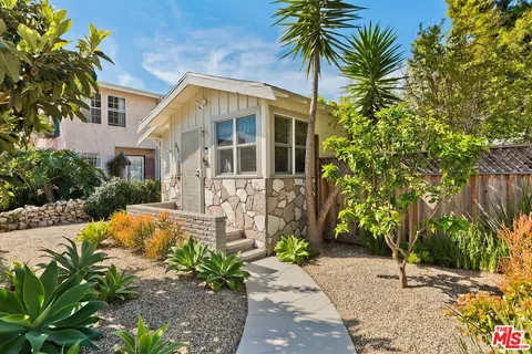 $1,750,000 | 667 Marine Street, Santa Monica, CA 90405