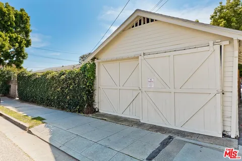 $1,750,000 | 667 Marine Street, Santa Monica, CA 90405